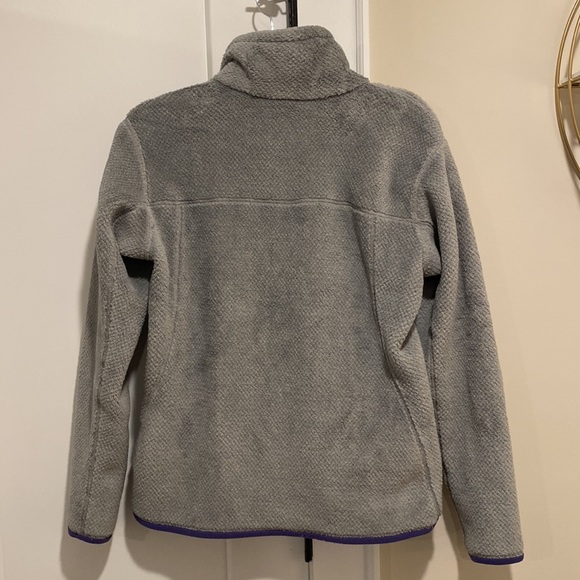 Women’s Patagonia Pullover - Picture 3 of 3